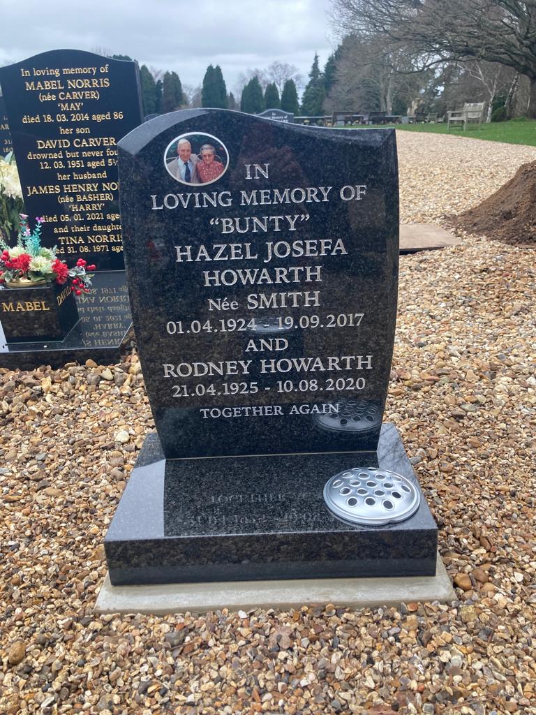 Cremation memorials